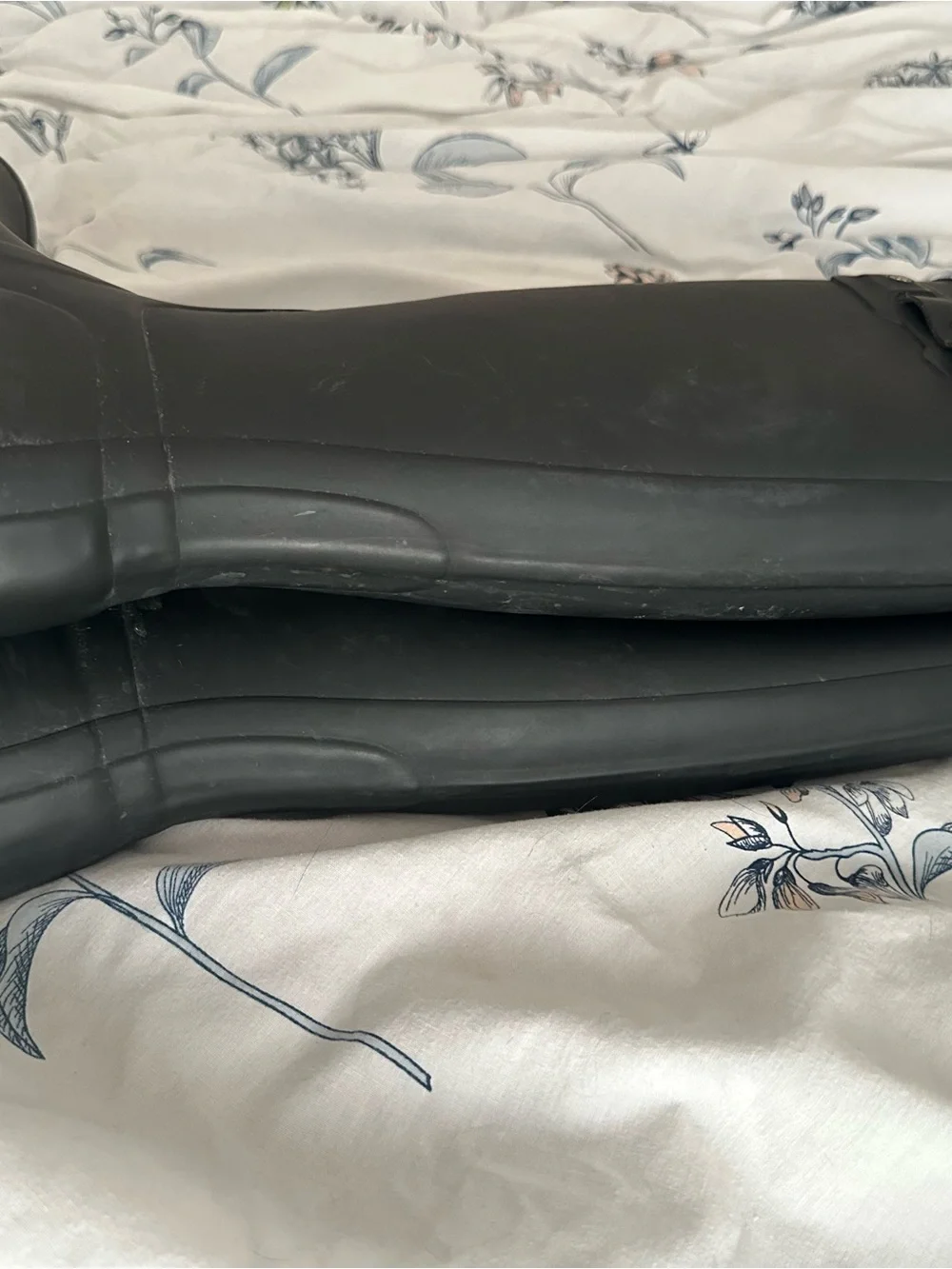 Hunter Black Tall Gloss Rain Boots with Buckle